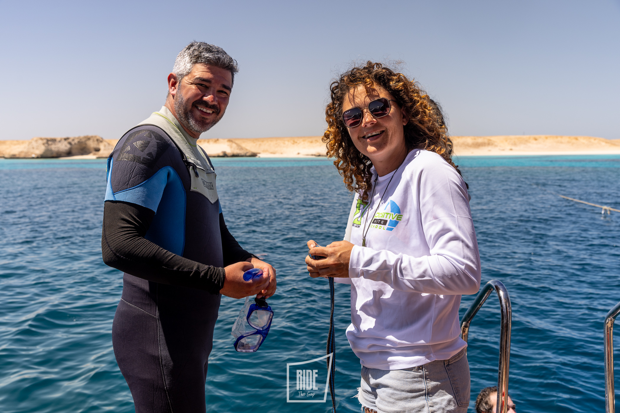 Partecipanti del kite camp Egitto a bordo dello yacht sul Mar Rosso